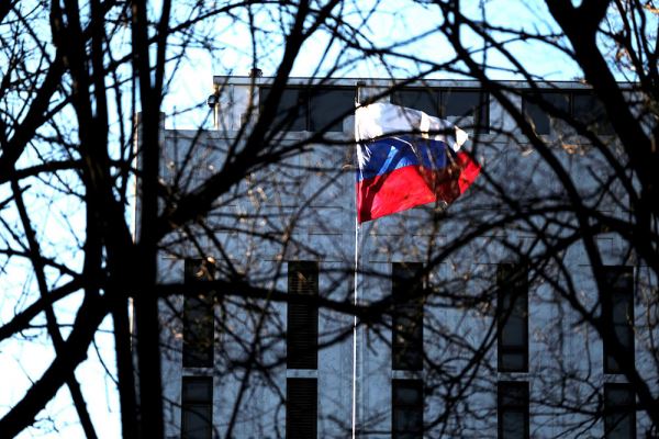 В Госдуме назвали последствия блокировки работы посольства России в США