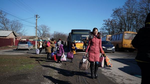СК откроет горячую линию для беженцев с Донбасса<br />
