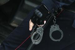 В Чите чиновника задержали за взятку автомобилем Lexus