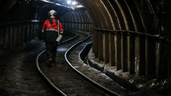 Все работники шахты «Ерунаковская» в Кузбассе выведены на поверхность после ЧП